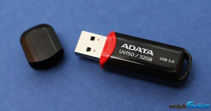 PK USB ADATA UV150 32G 3.0 480m/S