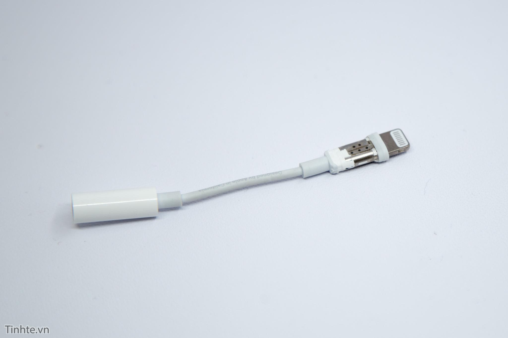 PK Adapter chuyển iPhone 7 ra 3.5 và lightning